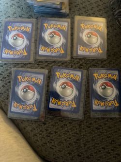 Pokémon Trading Cards Lot in Sleeves