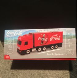 Coca Cola speaker truck Bluetooth  **NEW**