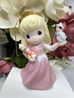P085 – Sleeping Beauty (Hallmark Keepsake – Limited Quantity 2011)