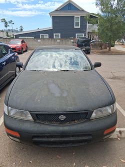 1998 Nissan Maxima
