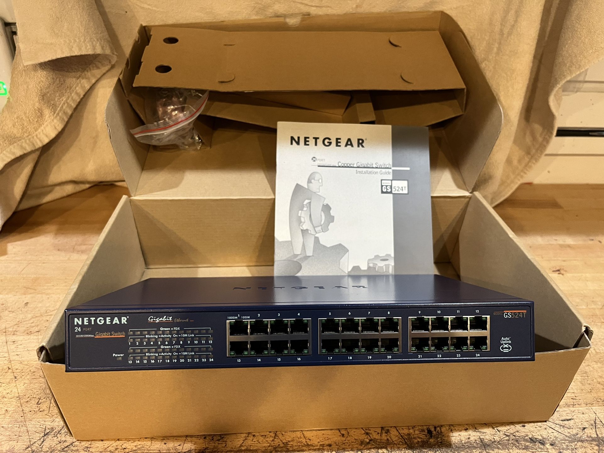 Netgear 24 Port 10/100/1000 Mbps Switch