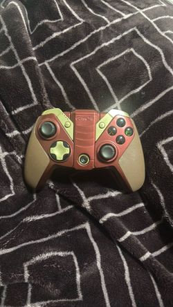 Bluetooth phone controller