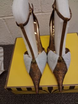 Bronze Pointed-Toe T-Strap Heels size 10