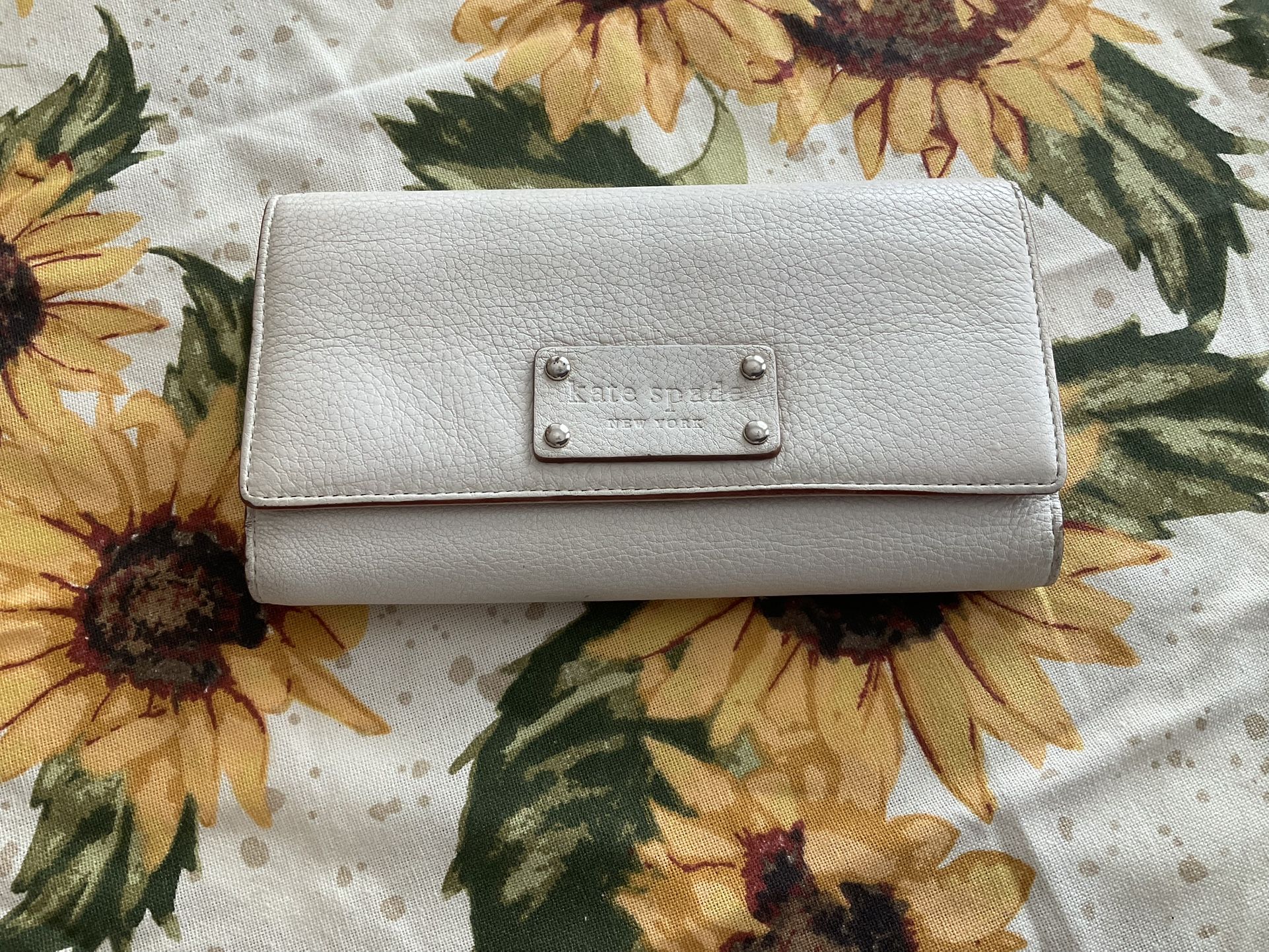 Kate Spade Leather Clutch Wallet