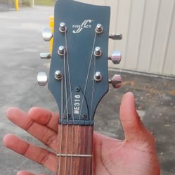 First Act ME318 Guitar 