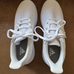 Adidas Ultimashow Women’s Size 8