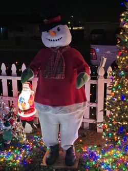 Dancing Snowman