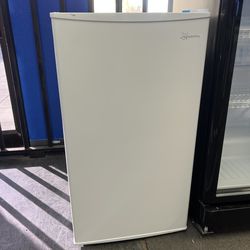 Seasons white mini fridge