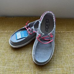 NEW Hey Dude Girls Youth Funk Slip-ons Linen Gray/pink Sz Y2-L3