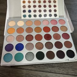 Morphe eyeshadow Palette