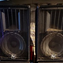 DJ EQUIPMENT 