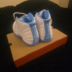 Jordan 12 University Blue