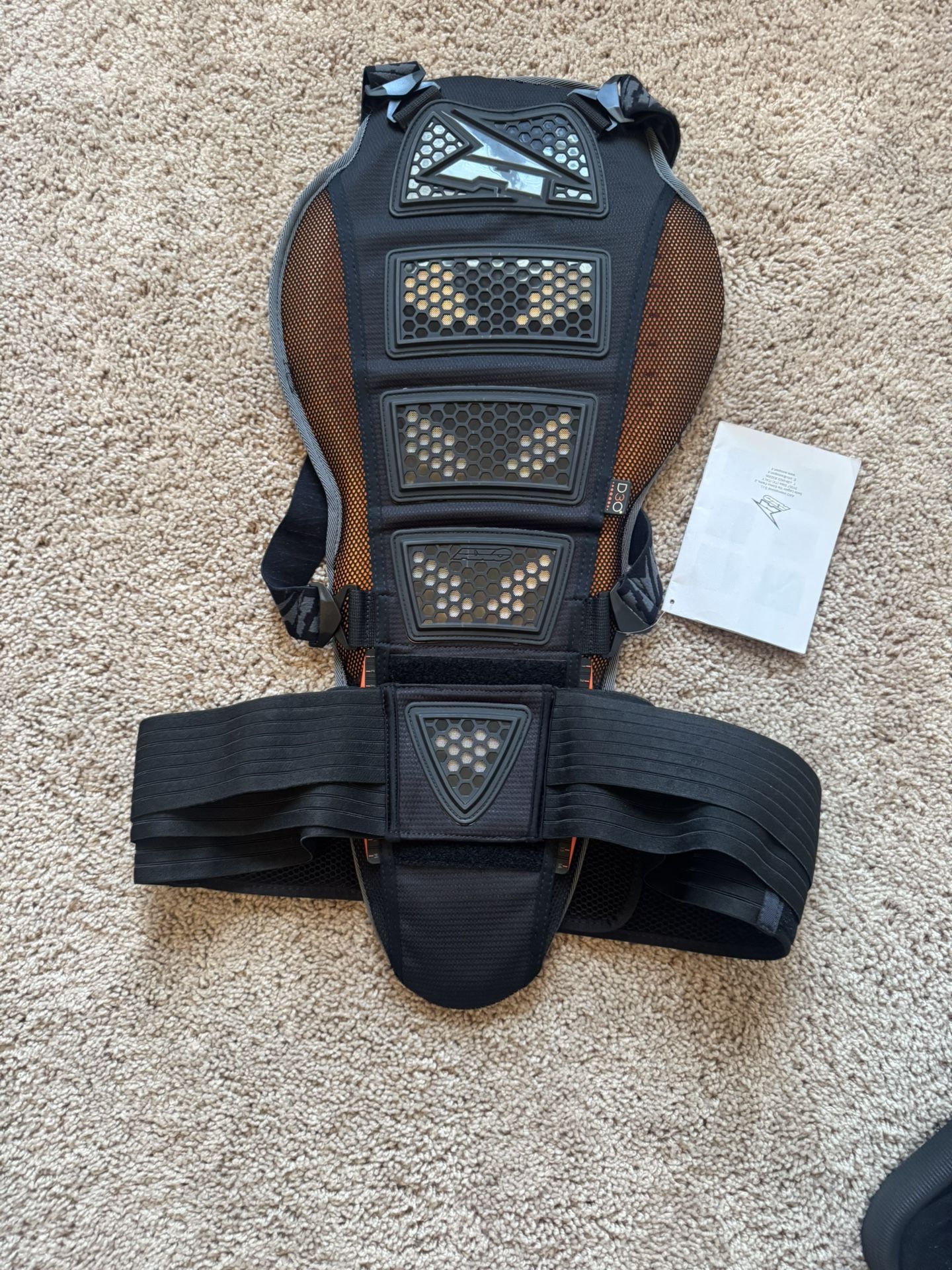 Motorcycle back protector
