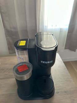 Keurig Single Serve Coffee Maker with Frother
