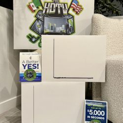 15” Apple MacBook Air laptop M2 chip 16gb 1Tb floor model display