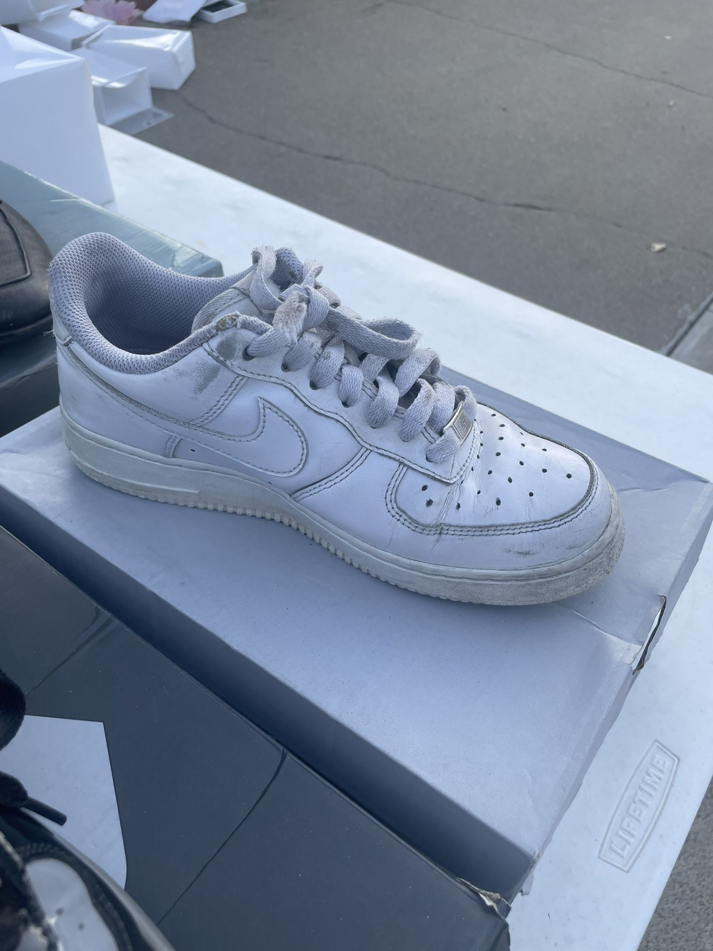 Air Forces Size 7