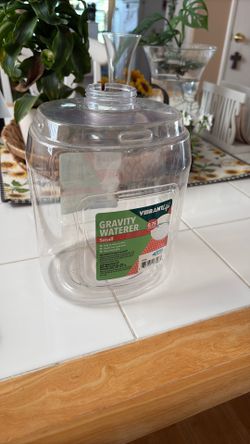 Gravity Waterer