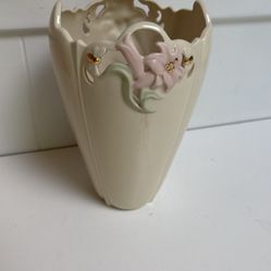 Lenox Lily And Dragonfly Base