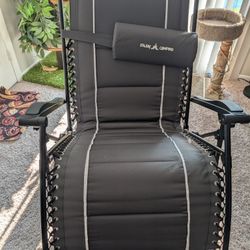 Nearly New Camping Outdoor Chair Reclining 