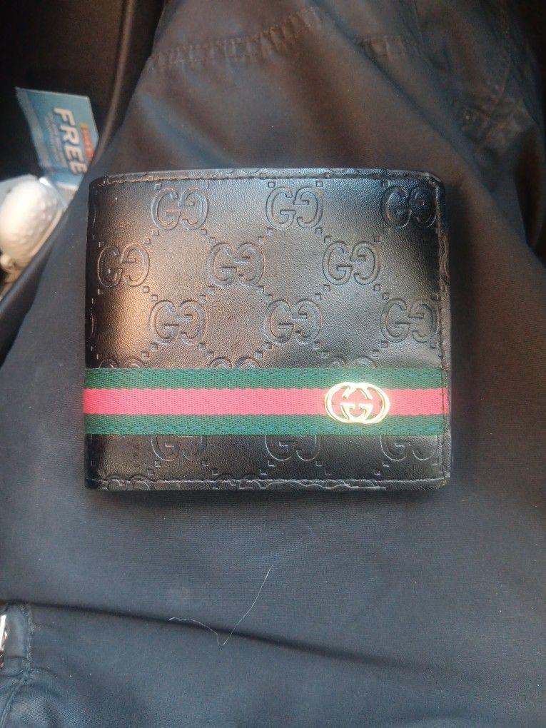 Gucci wallet