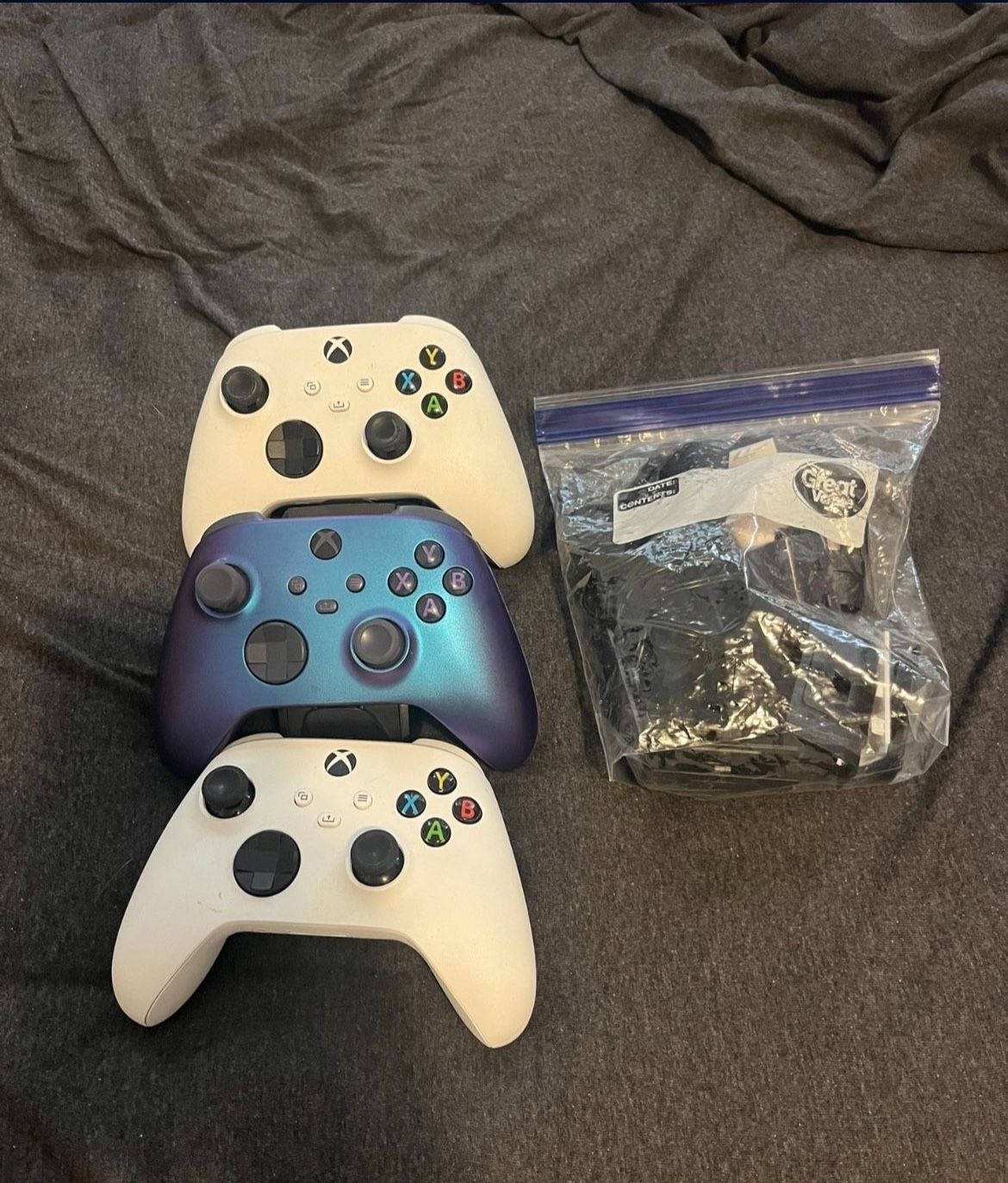 Xbox One Series S Wireless Controllers w/Recharging Station/Batteries
