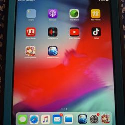 Ipad Air GEN 1 32GB With Case No CABLE