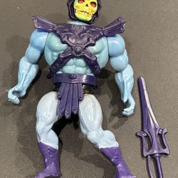 Skeletor Full Boots Soft Head He-Man MOTU Mattel 1981. See Details .   Used condition. Joints are Loose. Figure does not stand. Has paint loss / scuff