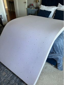 PENDING 4” Lavender Mattress Topper (full size)