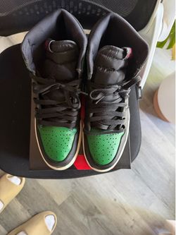 Jordan 1 pine green size 11