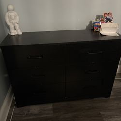 Black 6 Drawer Dresser