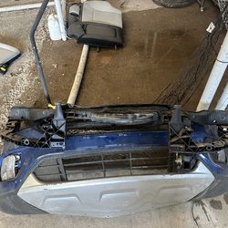 2019 ford escape bumper 2 headlight and radiator Supoort