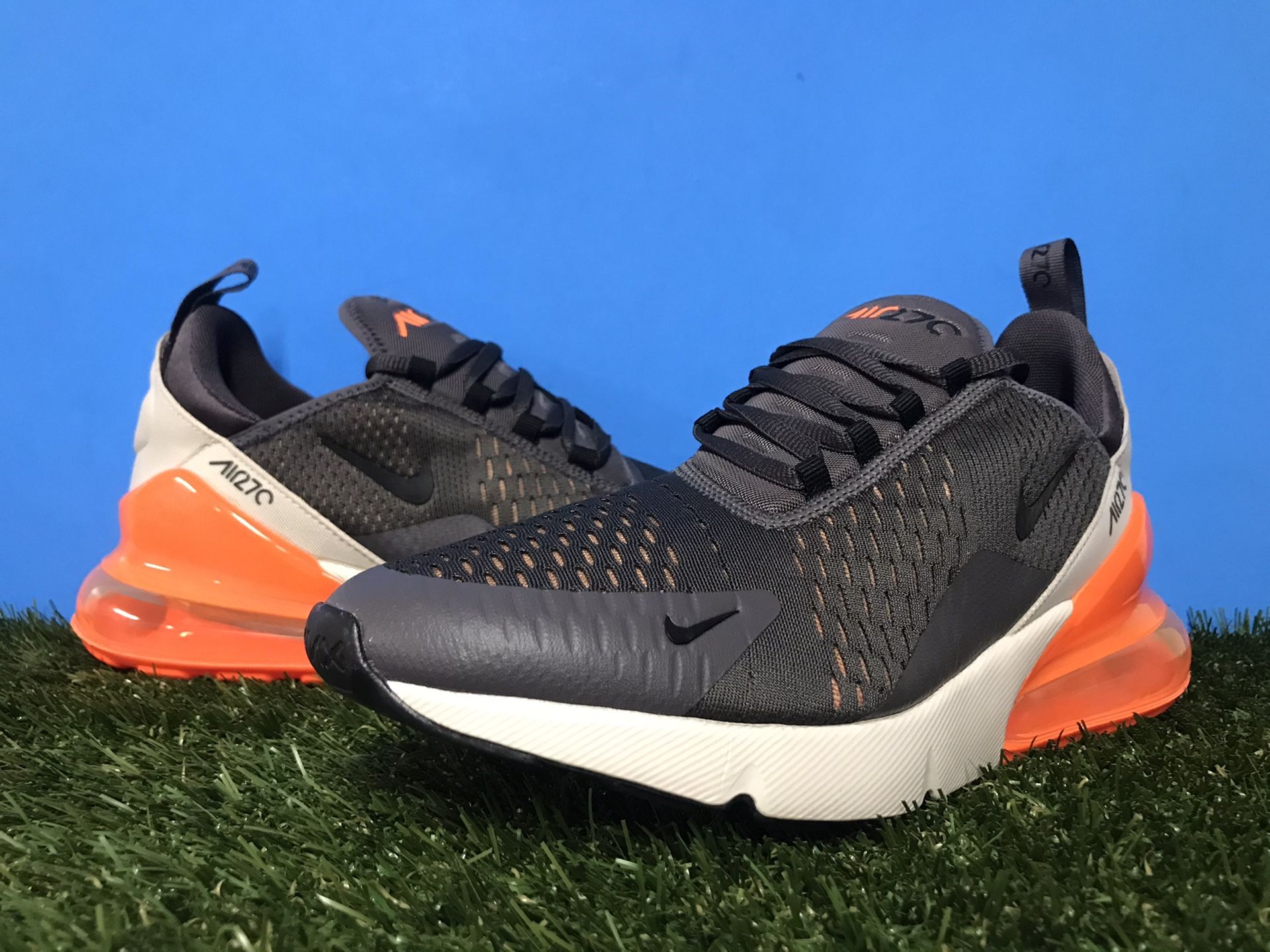 New Nike Air Max 270 Grey Total Orange
