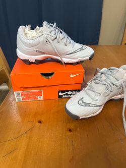 Women’s Nike cleats 6.5