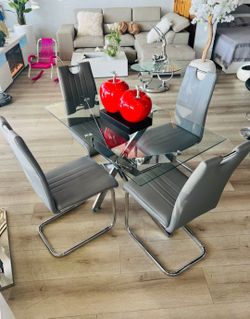 Dining Sets 🚚
