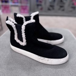 Womens Lucky Slip-on Boot 