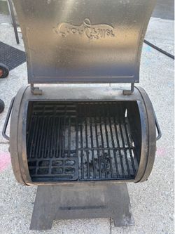 BBQ smoker