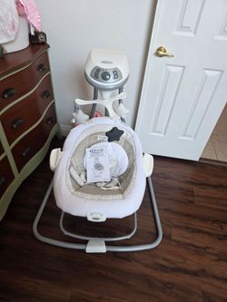 Graco Swing/Bouncer - LIKE NEW - pick up today for $40!