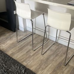 White Counter Stool Chairs x2