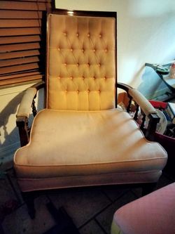 Vintage Wide Chair