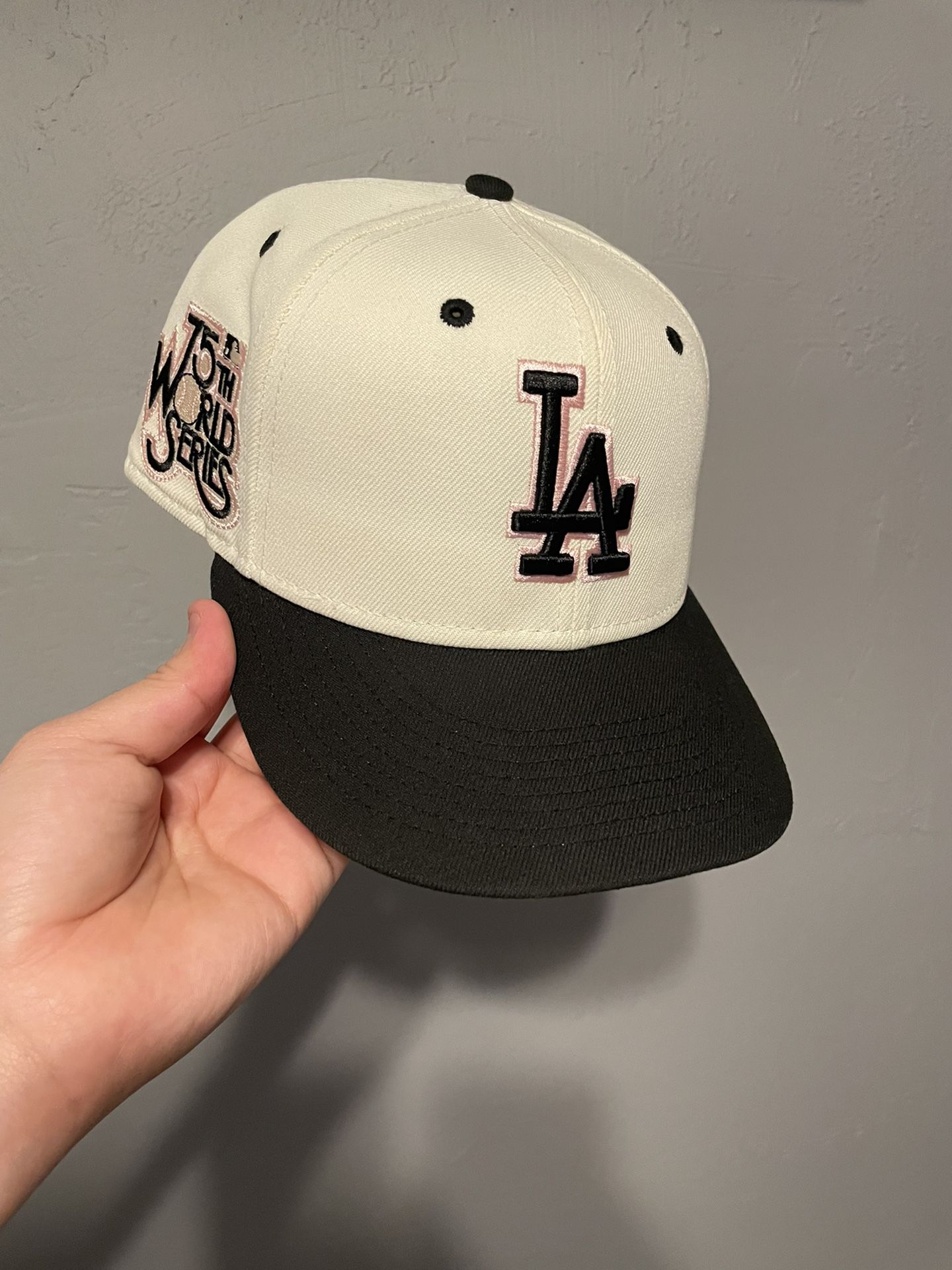 LA Dodgers Fitted Hat Size 7 (Damaged) Ripped Seam for Sale in Artesia, CA  - OfferUp