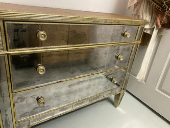 Z Gallerie Borghese Dresser