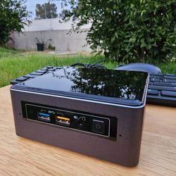 Intel NUC, Ultra Mini PC-windows 11, i5-7th Gen. 512 gb SSD, 8 GB Ram, - $190.. Firm On Price 

