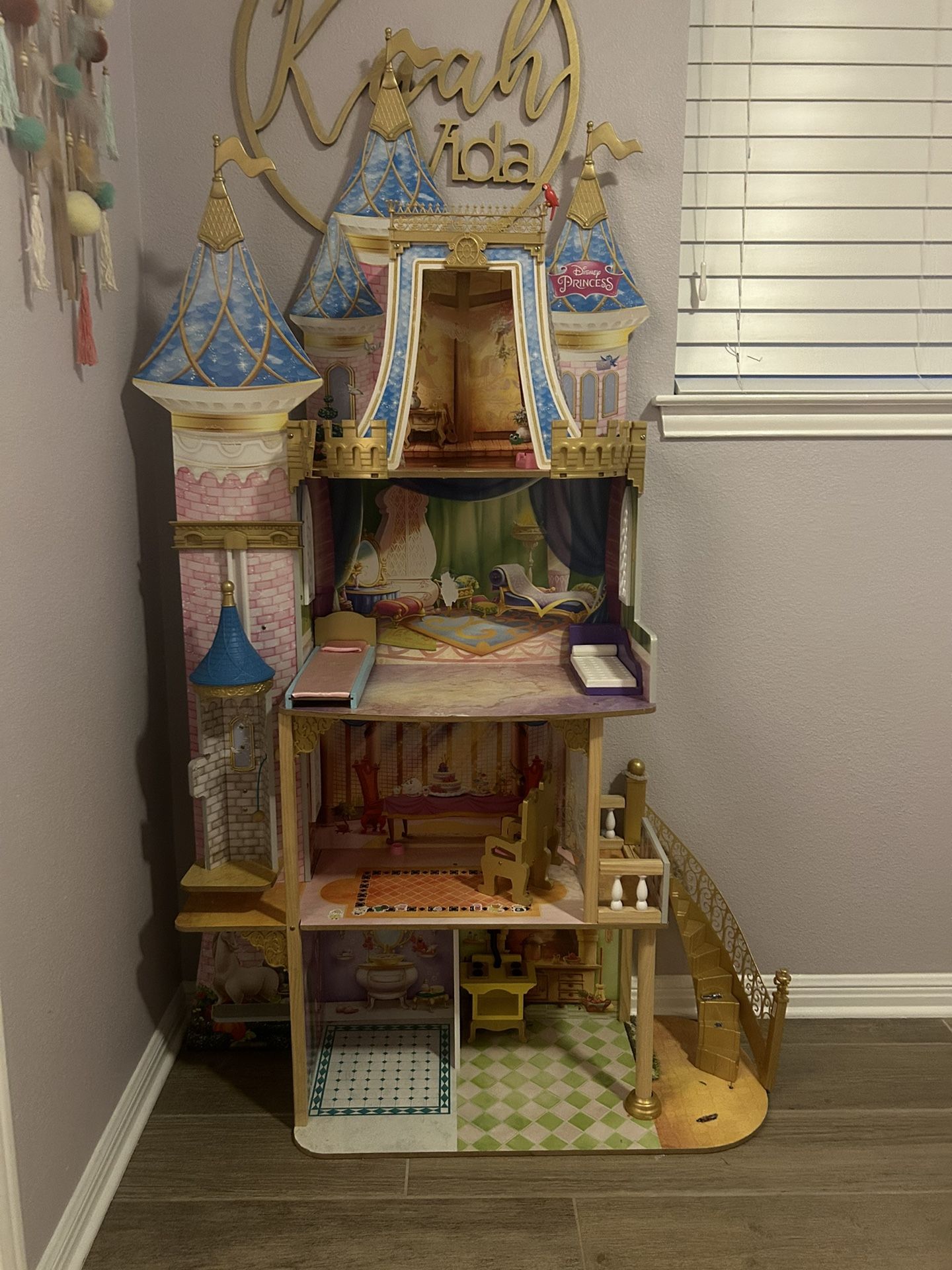 Disney Princess House for Sale in San Antonio, TX OfferUp