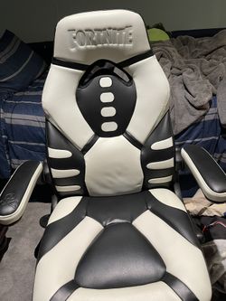 Fortnite Gaming Chair Comfortable Dm For Details Send Me An Offer