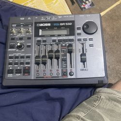 Boss Digital Studio br-532