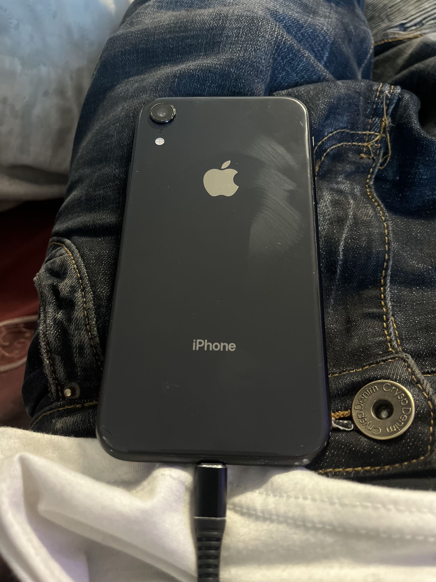 iPhone XR 