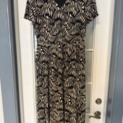 NWT Connected Apparel Womens Black V-Neck Leaf Print Midi Dress Size 8
