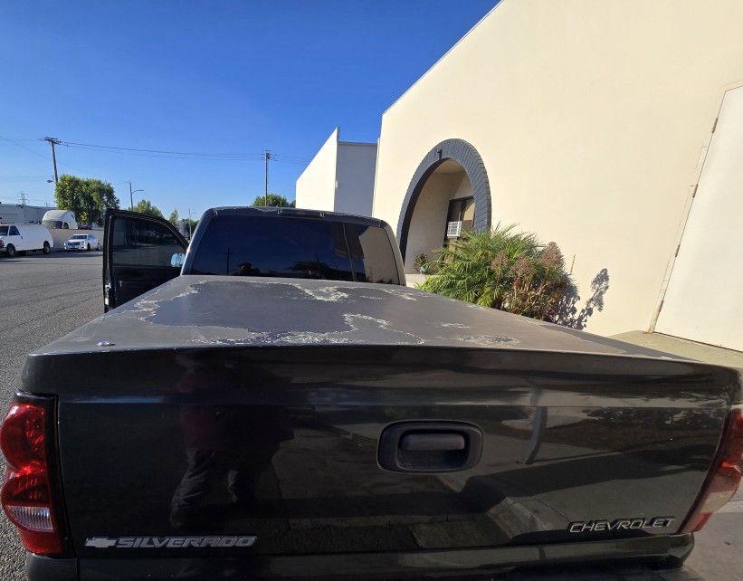 2003 Chevy Silverado Bed Cover