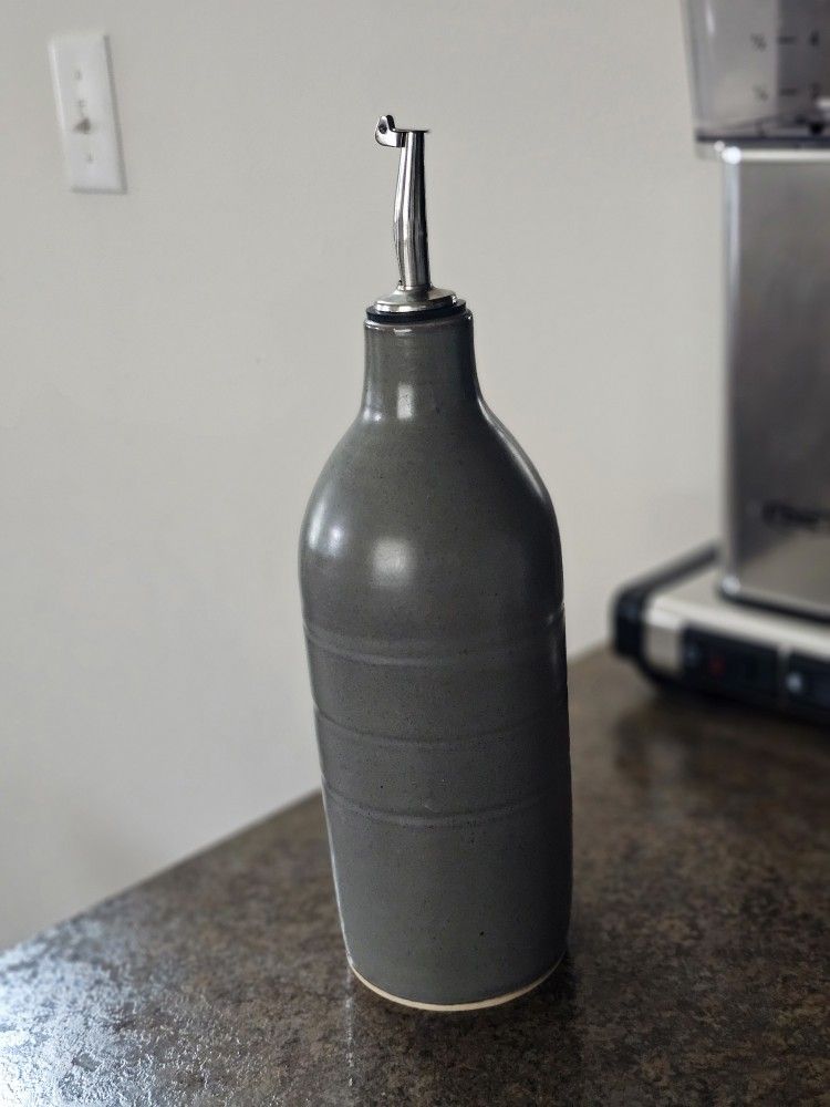 Ceramic Pottery Oil Dispener