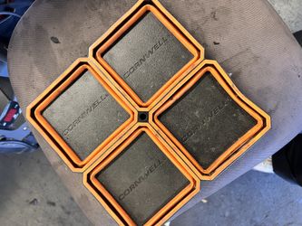 Cornell magnetic tray 
